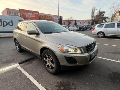 Gebraucht Volvo XC60 163 PS (119 kW) 2010 Grau SUV