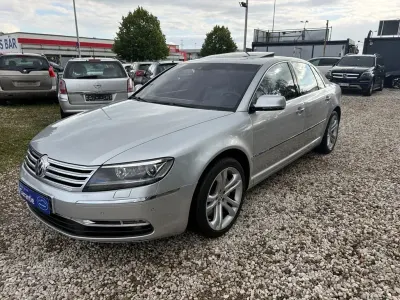 Gebraucht VW Phaeton 239 PS (175 kW) 2013 Silber Limousine