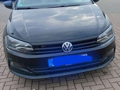 Gebraucht VW Polo Trendline 80 PS (58 kW) 2018 Schwarz Kleinwagen