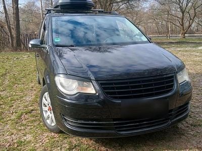 Gebraucht VW Touran 140 PS (102 kW) 2007 Schwarz Van / Kleinbus