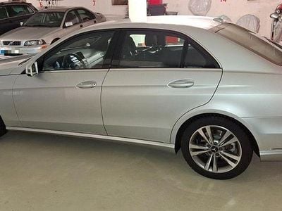 Silber Gebraucht 2014 Mercedes E220 Edition Limousine | 16.200 € (Fairer Preis)