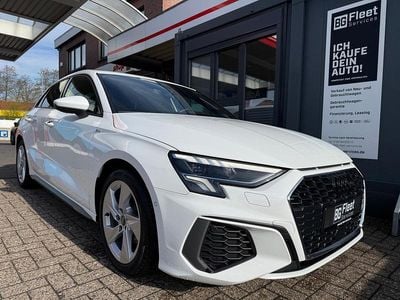 Begagnad Audi A3 S-Line 150 HK (110 kW) 2022 Vit Sedan