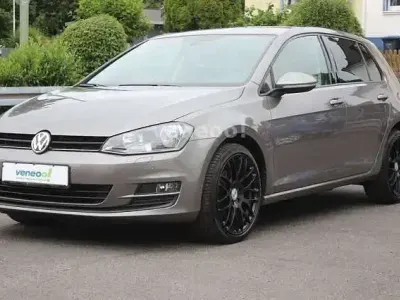 Gebraucht VW Golf VII Comfortline 150 PS (110 kW) 2013 Grau Limousine