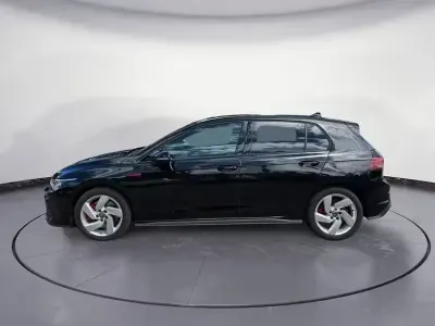 Gebraucht VW Golf VIII GTI 180 PS (132 kW) 2024 Schwarz Limousine