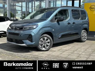 Neu Opel Combo Life 102 PS (75 kW) 2026 Blau Limousine