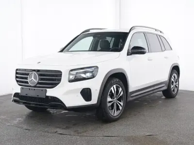 Gebraucht Mercedes GLB200 Night 163 PS (119 kW) 2025 Weiß SUV