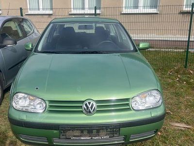 VW Golf IV