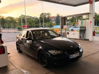 Gebraucht BMW 318 Performance 116 PS (85 kW) 2006 Schwarz Limousine