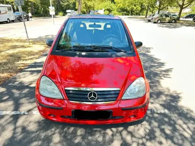 Gebraucht Mercedes A170 Classic 90 PS (66 kW) 2001 Rot Kleinwagen