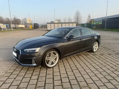 Gebraucht Audi A5 Sportback Ambiente 190 PS (139 kW) 2020 Grau Kleinwagen