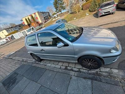 Gebraucht VW Polo 75 PS (55 kW) 2000 Silber Kleinwagen