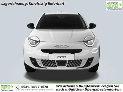 Neu Fiat 600 La Prima 145 PS (106 kW) 2026 Gelato weiß uni SUV