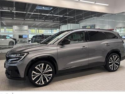 Grau Gebraucht 2023 Renault Espace Iconic SUV | 36.470 € (Fairer Preis)