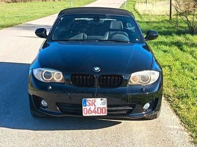 Gebraucht BMW 118 Sport Line 143 PS (105 kW) 2014 Schwarz Kleinwagen