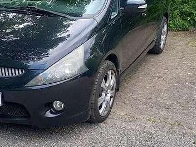Mitsubishi Grandis