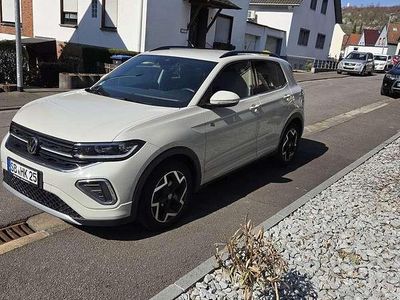 Second-hand VW T-Cross R-line 150 CP (110 kW) 2025 Bej SUV