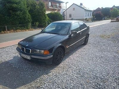 BMW 318 Compact