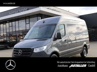 Selenitgrau metallic Gebraucht 2023 Mercedes Sprinter Van | 42.899 € (Teuer)