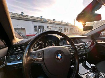 gebraucht BMW 518 d – Baujahr 2015, 250.000 km, Perfekter Zustand