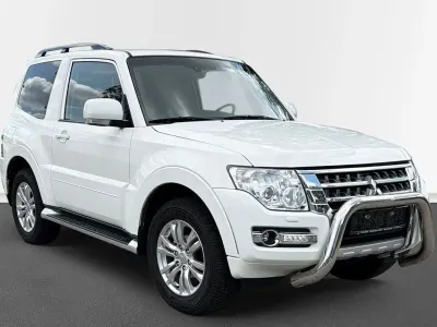 Gebraucht Mitsubishi Pajero 190 PS (139 kW) 2017 Weiß SUV