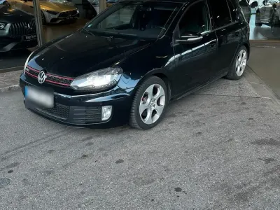 Gebraucht VW Golf VI GTI 211 PS (155 kW) 2011 Schwarz Kleinwagen