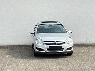 Gebraucht Opel Astra 90 PS (66 kW) 2007 Silber Kombi
