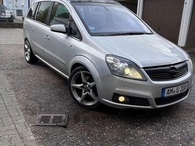 Gebraucht Opel Zafira Sport 150 PS (110 kW) 2006 Silber Van / Kleinbus