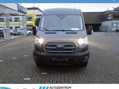 Gebraucht Ford E-Transit Trend 135 kW (184 PS) 2022 Grau Van