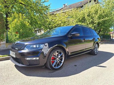 Schwarz Gebraucht 2013 Skoda Octavia RS Kombi | 12.800 € (Etwas zu teuer)