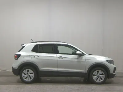 Gebraucht VW T-Cross Life 95 PS (69 kW) 2024 Ascotgrau uni SUV