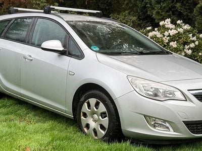 Occasion Opel Astra Edition 110 PK (80 kW) 2012 Zilver Stationwagen