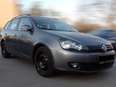 Gebraucht VW Golf VI 105 PS (77 kW) 2011 Grau Kleinwagen