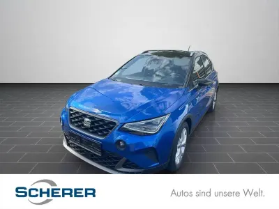 Gebraucht Seat Arona FR 150 PS (110 kW) 2023 Sapphire blau metallic (metallic) SUV