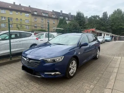 Gebraucht Opel Insignia Business Edition 140 PS (102 kW) 2018 Blau Kombi