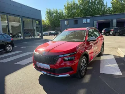 Gebraucht Skoda Kamiq 110 PS (80 kW) 2022 Velvet rot metallic SUV