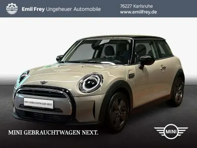 Gebraucht Mini Cooper Classic 136 PS (100 kW) 2023 Grau Kleinwagen