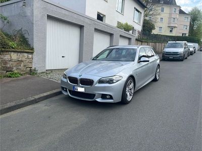 gebraucht BMW 520 d Touring A - M-Paket, Scheckheft, Navi. Prof