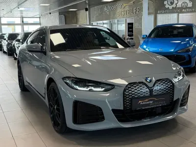 Gebraucht BMW i4 M Sport 250 kW (340 PS) 2023 Brooklyn grau metallic Limousine
