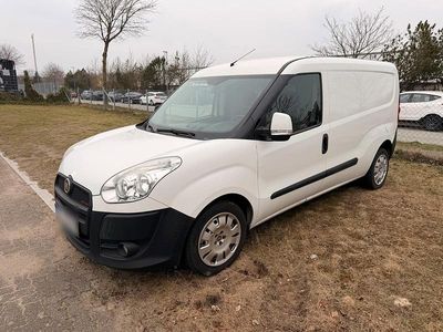 Gebraucht Fiat Doblò 135 PS (99 kW) 2014 Weiß Van / Kleinbus