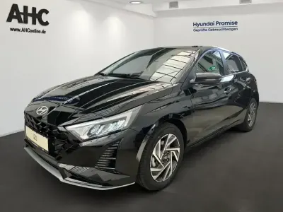 Gebraucht Hyundai i20 Trend 90 PS (66 kW) 2026 Schwarz phantom black Kleinwagen
