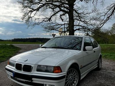 BMW 318 Compact
