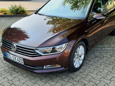 Rot Gebraucht 2016 VW Passat Comfortline Limousine | 16.200 € (Fairer Preis)