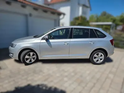 Käytetty Skoda Rapid Ambition 90 HP (66 kW) 2017 Hopea Viistoperä