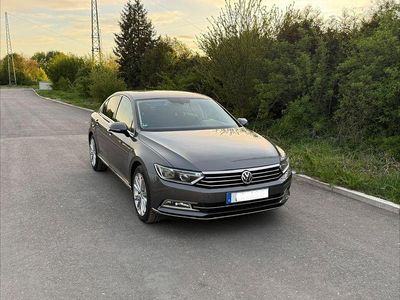 Usata VW Passat Comfortline 150 CV (110 kW) 2017 Grigio Berlina