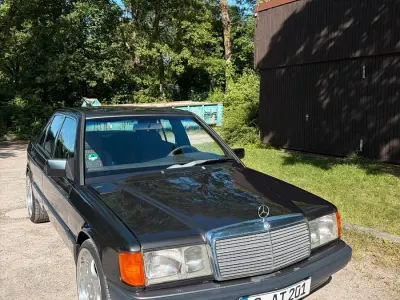 Gebraucht Mercedes 190 Sportline 160 PS (117 kW) 1990 Grau Limousine