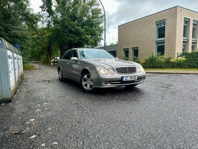 Gebraucht Mercedes E280 Avantgarde 231 PS (169 kW) 2005 Silber Limousine