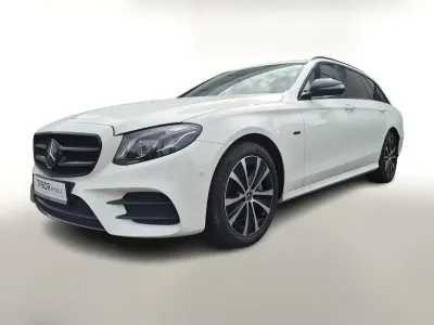 Gebraucht Mercedes E300 AMG line 306 PS (225 kW) 2020 Polarweiß Limousine