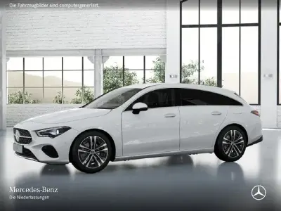 Gebraucht Mercedes CLA180 Shooting Brake Advanced Plus 136 PS (100 kW) 2025 Weiß Kombi