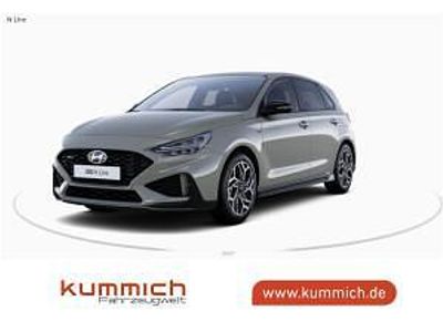 Neu Hyundai i30 N Line 150 PS (110 kW) 2026 Grau (shadow grey) Limousine