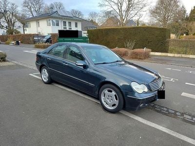 Gebraucht Mercedes C320 Elegance 218 PS (160 kW) 2003 Blau Limousine